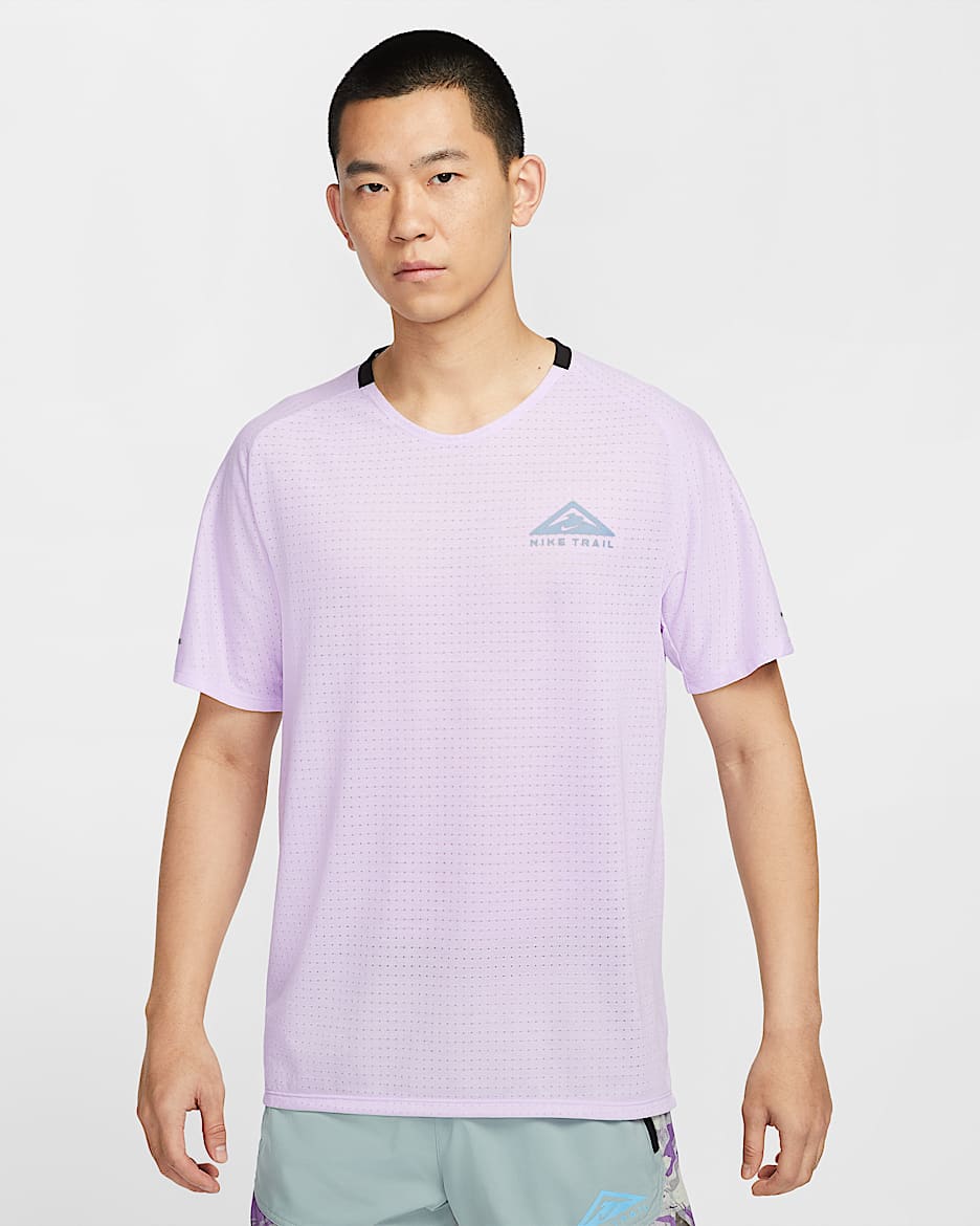 Nike Dri-FIT Trail Solar Chase 男子速干短袖越野跑步上衣 - 薄雾紫/黑