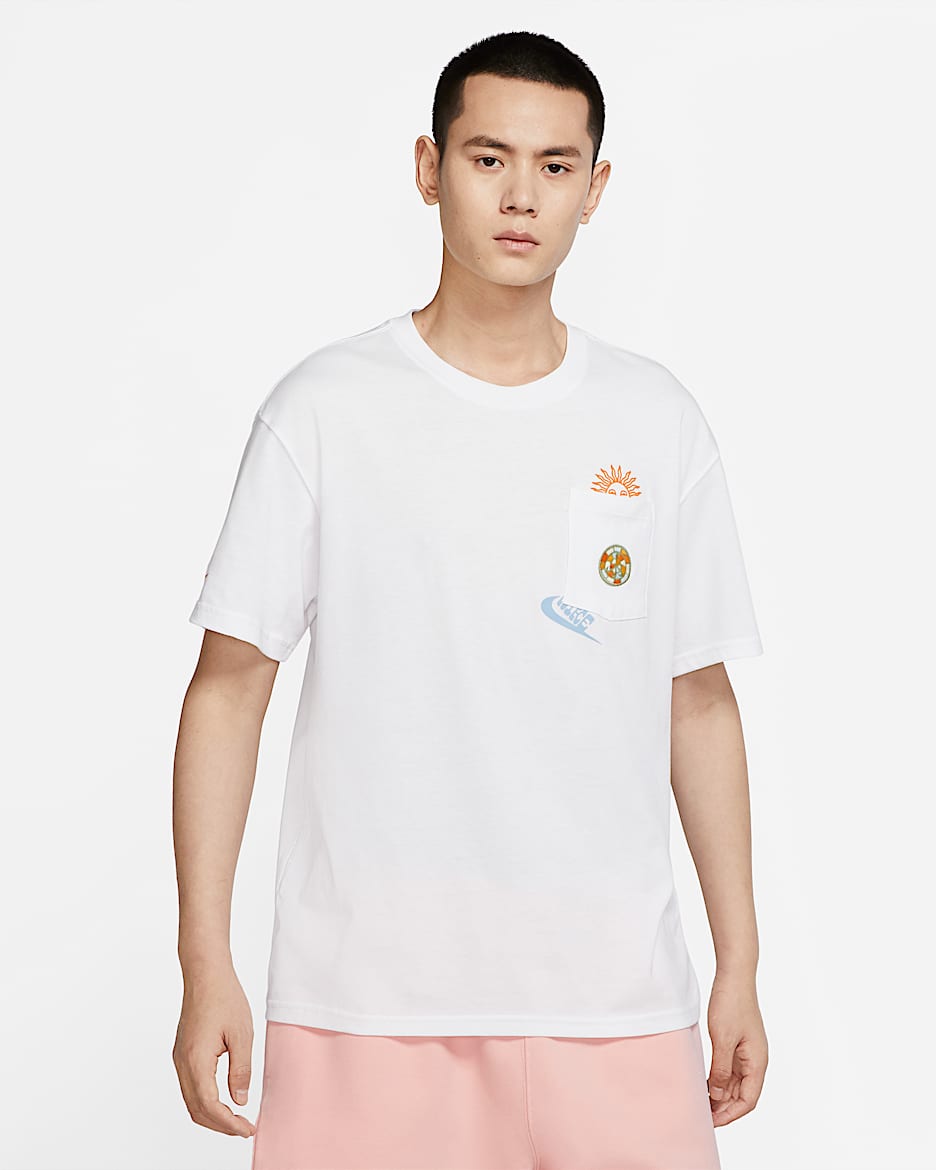 Nike Sportswear "Sole Craft" 男子口袋T恤 - 白色