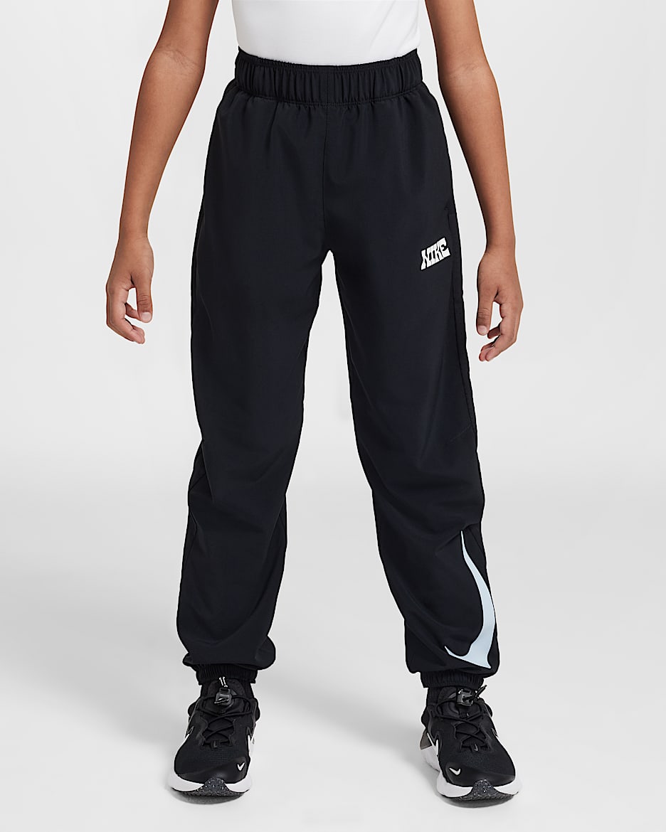 Nike Multi Dri-FIT 大童（男孩）速干长裤 - 黑