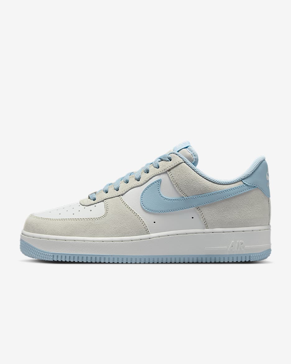 Nike Air Force 1 '07 LV8 男子空军一号运动鞋复古板鞋 - 浅骨色/山峰白/浅军械蓝