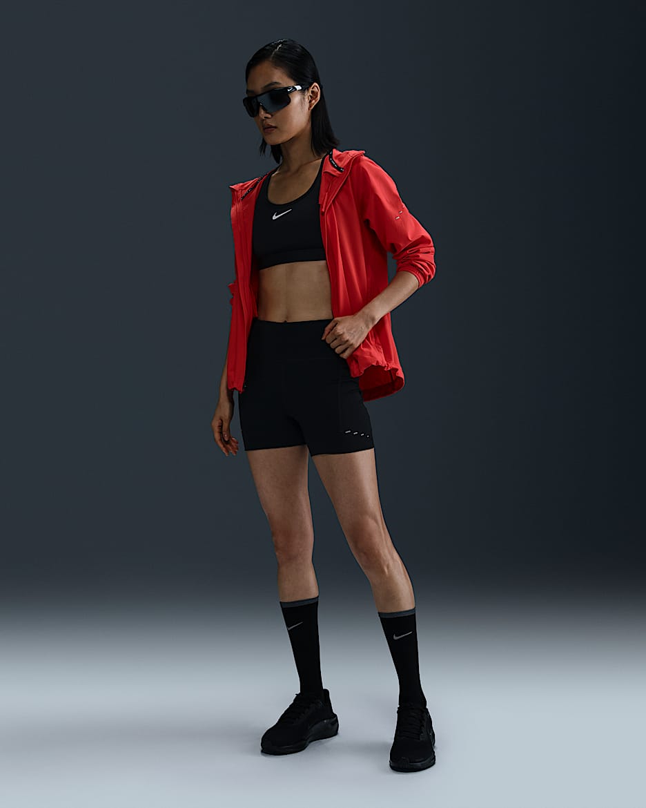 Nike Swift 女子高腰口袋速干紧身跑步短裤 - 黑