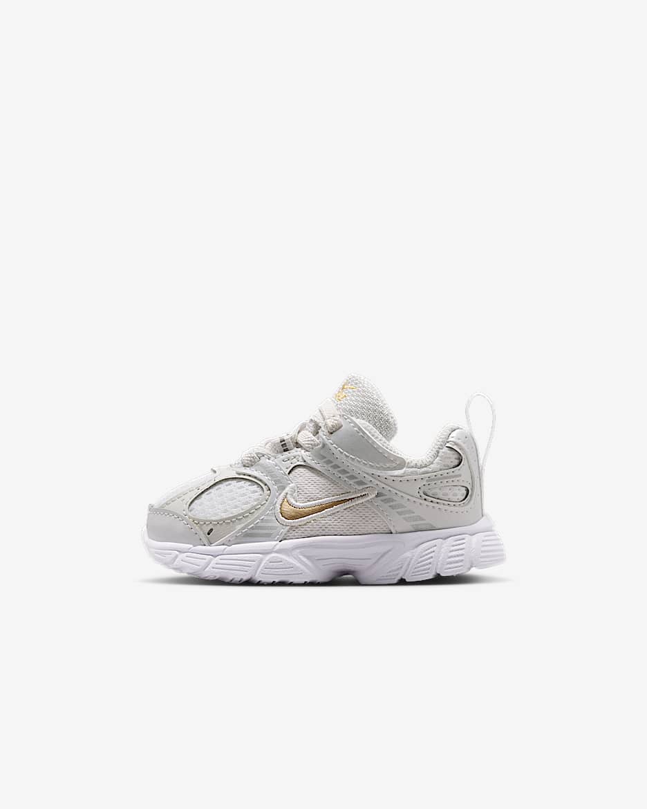 Nike V5 RNR 婴童运动鞋 - 白色/金属银/尘光子色/金属色