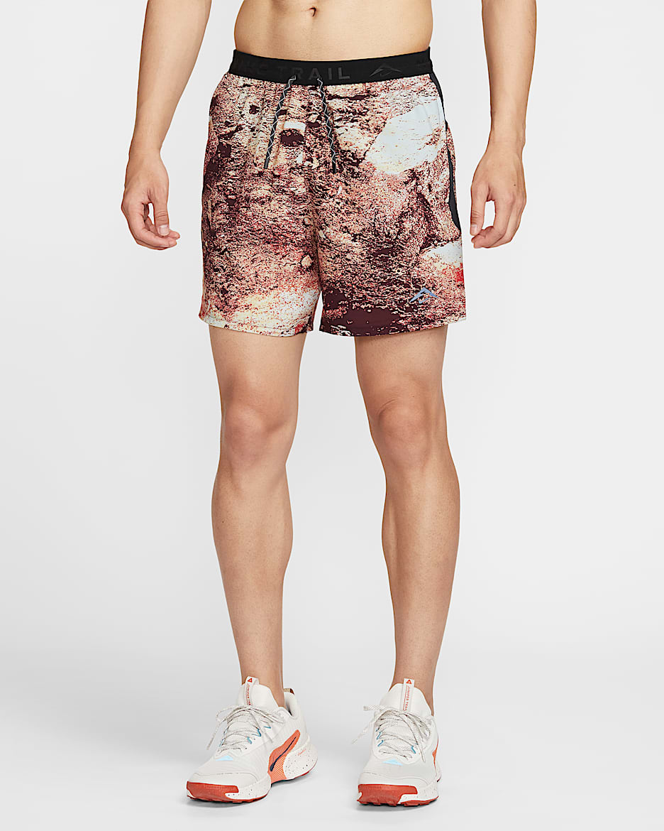 Nike Trail Dri-FIT 男子速干越野跑步短裤（含衬裤） - 帆白/黑/黑