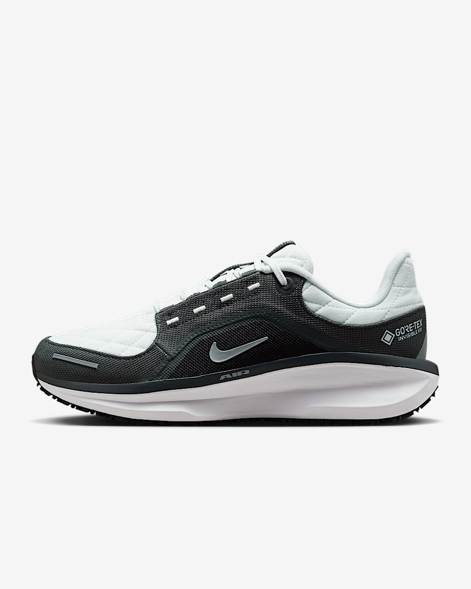 Nike Winflo 11 GORE-TEX 女子防水公路跑步鞋 - 煤黑/黑/尘光子色/金属银
