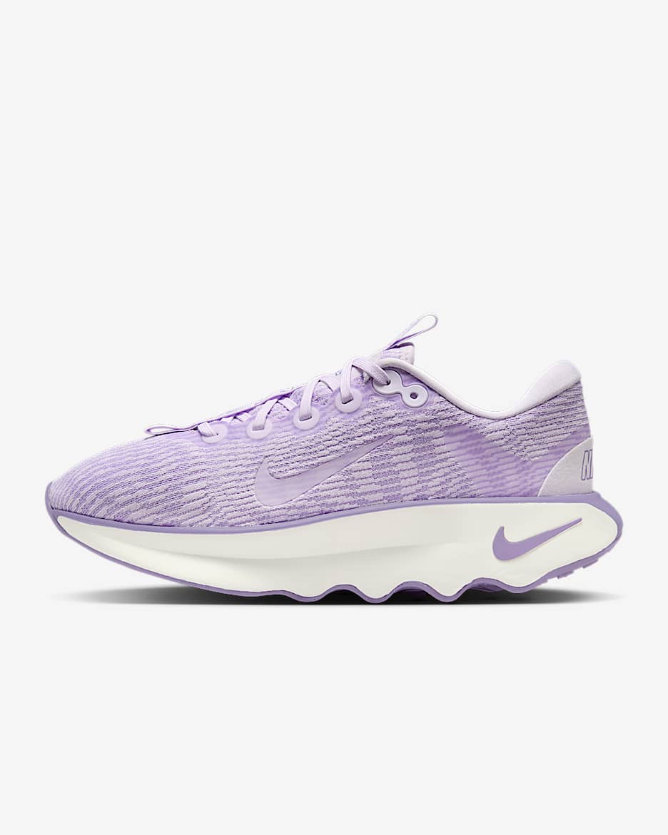 Nike Motiva 女子步行运动鞋 - 微葡萄紫/绣球花紫/暗紫/微葡萄紫