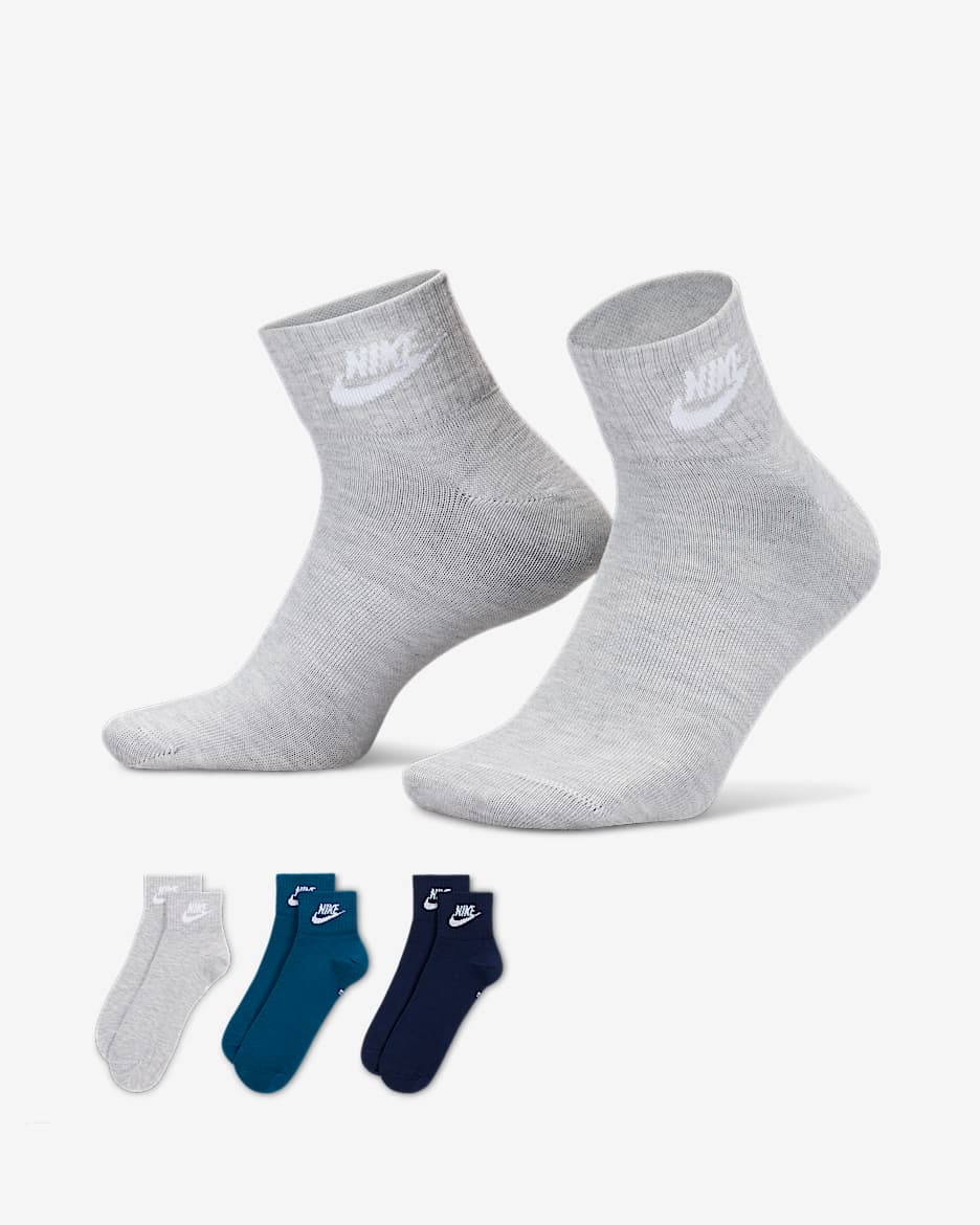 Nike Everyday Essential 运动短袜（3 双） - 多色