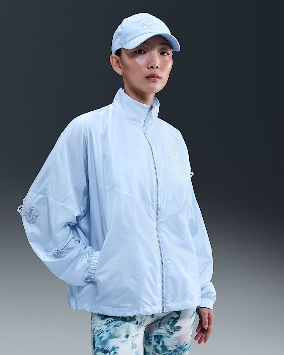 Nike Sportswear Women's Artist Collection 耐克女性艺术家系列李宛妲Vanda同款女子拒水夹克 - 紫蓝