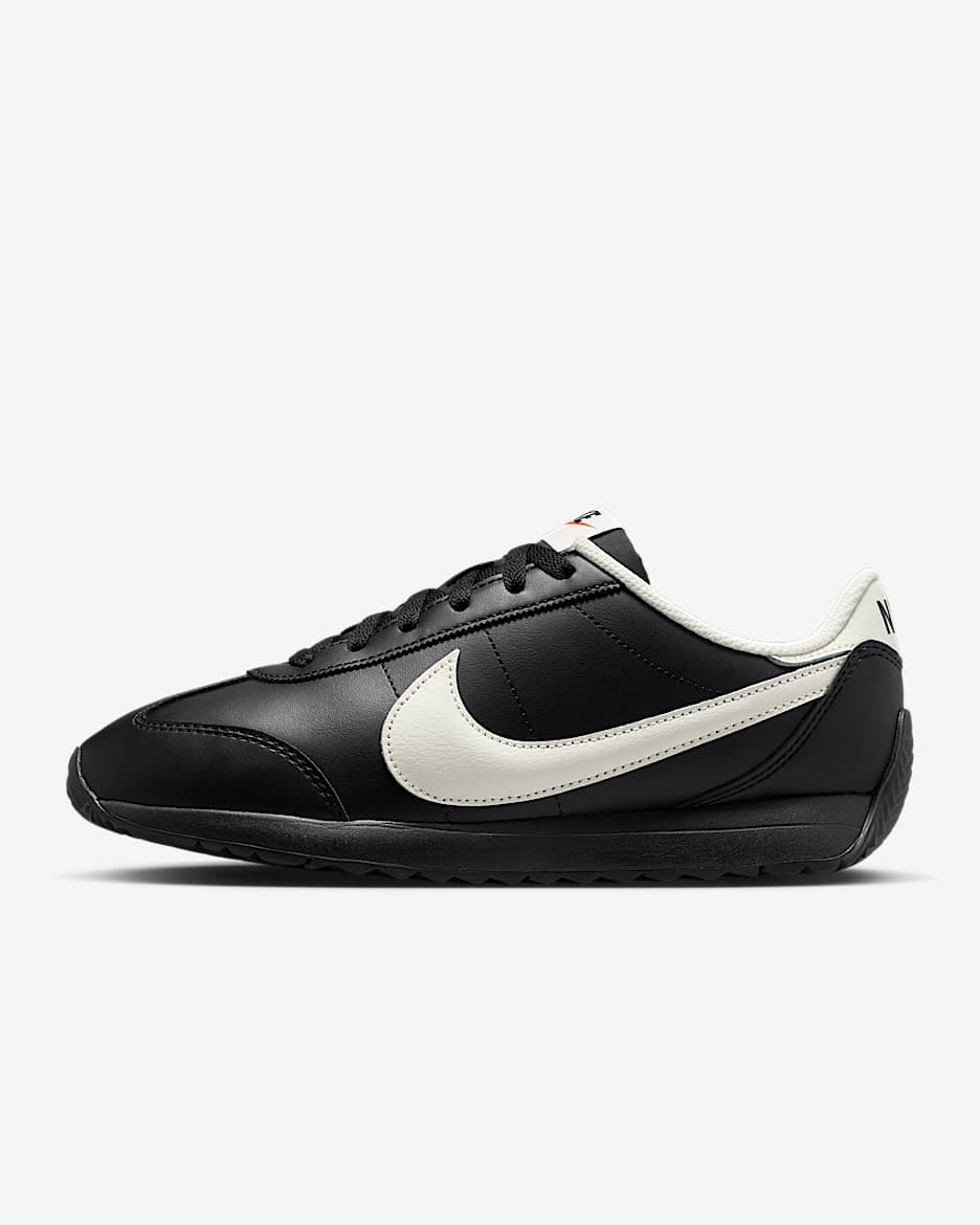 Nike Pacific Leather 女子运动鞋 - 黑/帆白