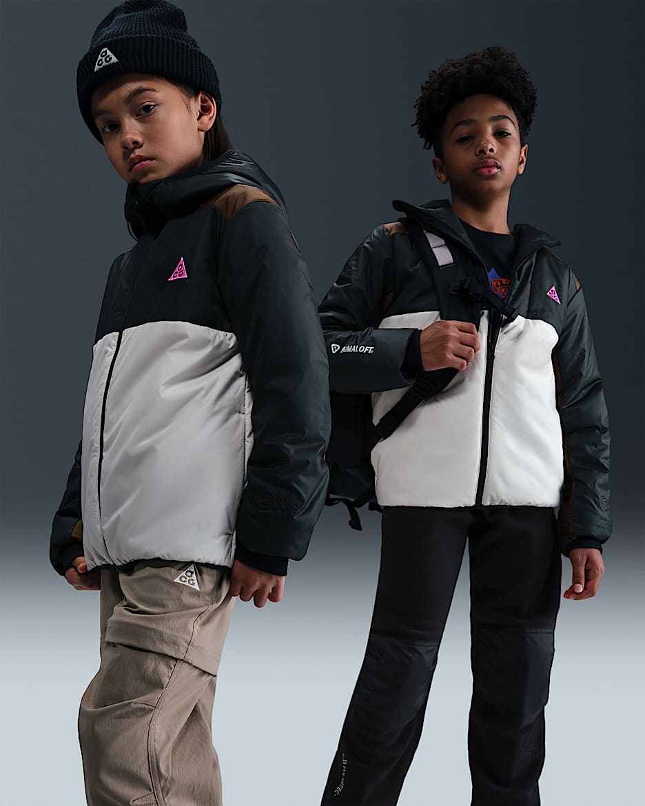 Nike ACG Storm-FIT 大童防风拒水薄绒里料拼接夹克 - 黑