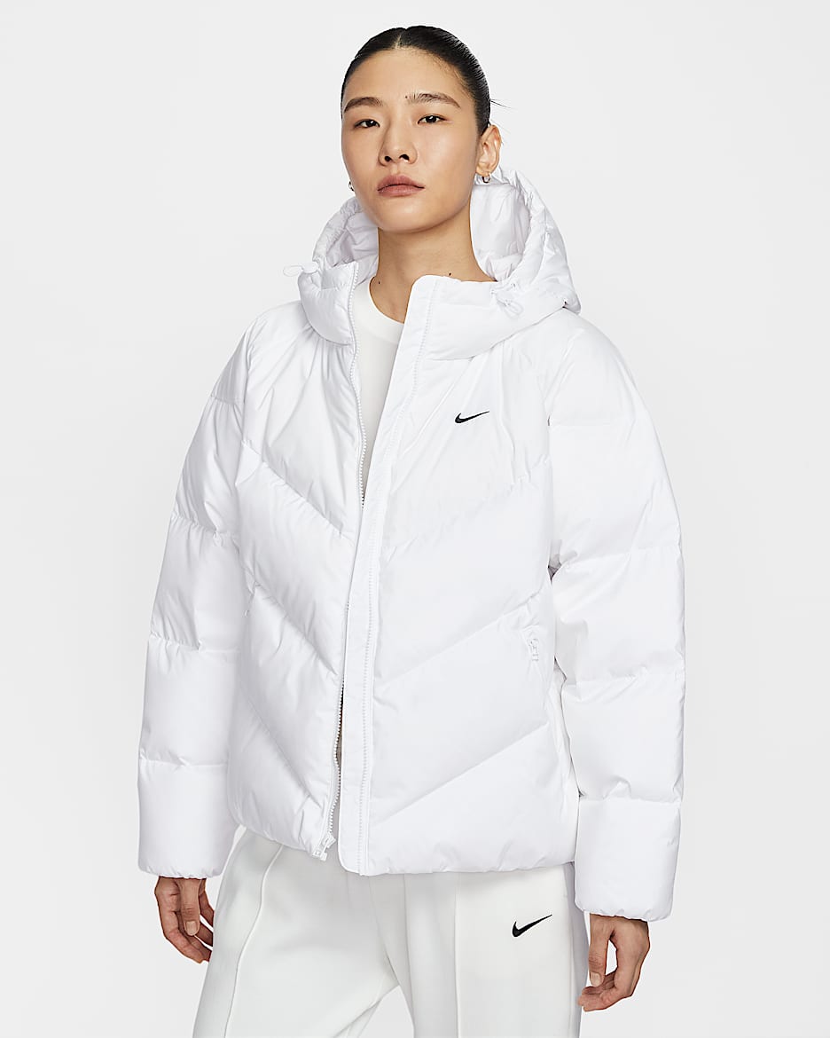 Nike Sportswear Windpuffer Storm-FIT 女子防风拒水宽松连帽羽绒夹克 - 白色/黑