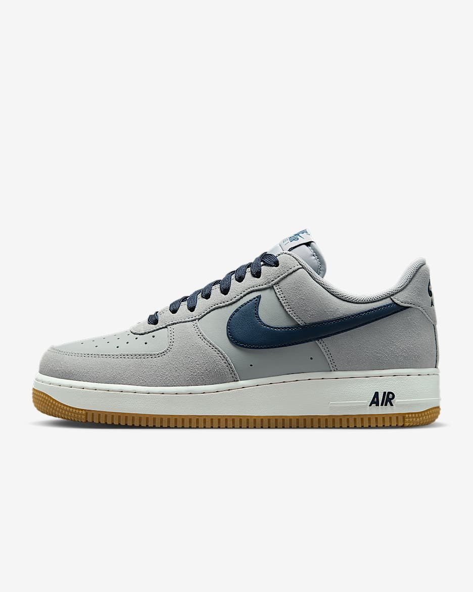 Nike Air Force 1 '07 LV8 男子空军一号运动鞋 - 浅烟灰/橡皮浅褐/山峰白/军械深海蓝