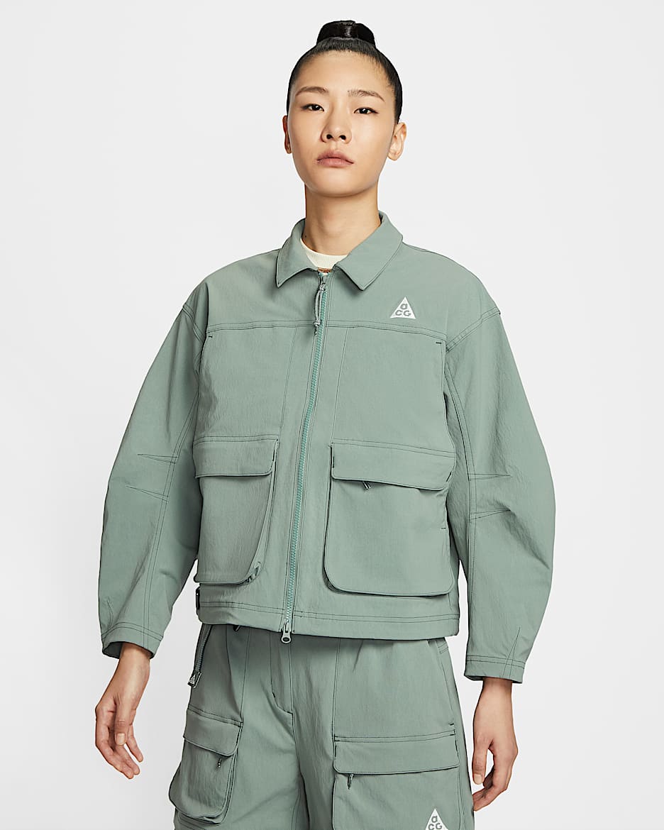 Nike Sportswear "Smith Summit" 女子防晒拒水夹克 - 土绿/海藻绿/山峰白