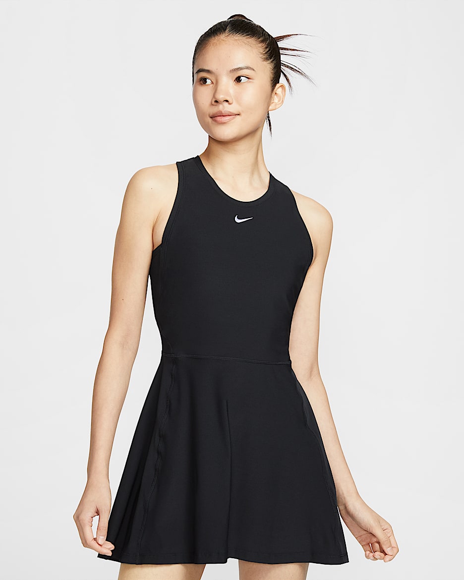 Nike Victory Dri-FIT 女子速干网球连衣裙 - 黑/白色