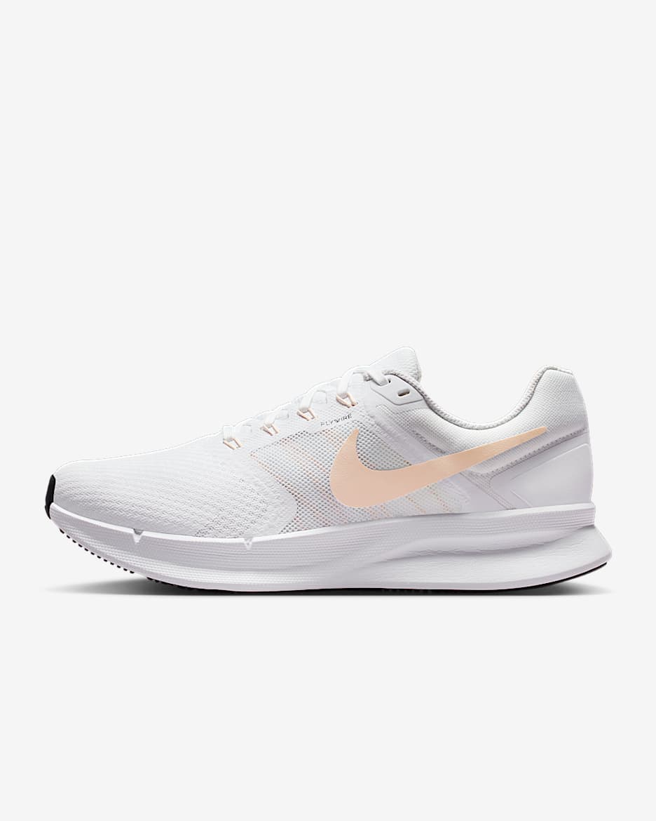 Nike Run Swift 3 女子公路跑步鞋 - 白色/黑/冰番石榴色