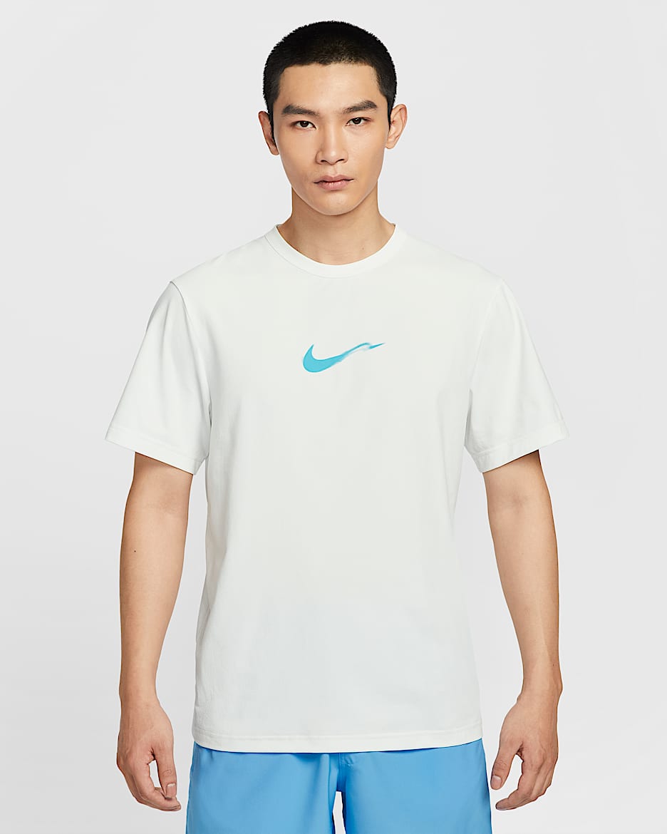 Nike Hyverse Dri-FIT 男子速干短袖上衣 - 山峰白/怒火蓝