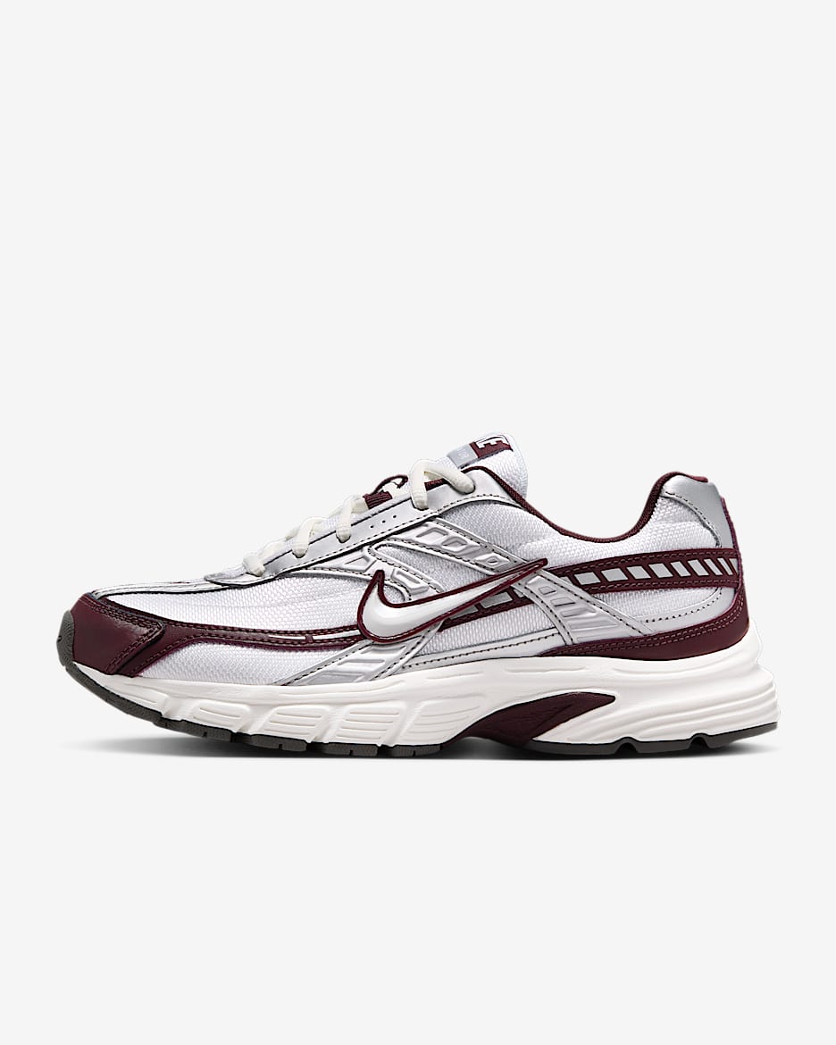 Nike Initiator 蛇年新年女子运动鞋 - 白色/帆白/鲜亮勃艮第酒红/帆白