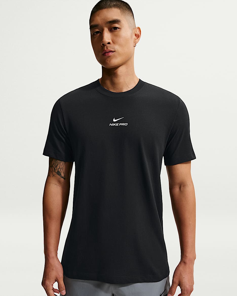 Nike Pro Dri-FIT 男子速干短袖训练T恤 - 黑/白色