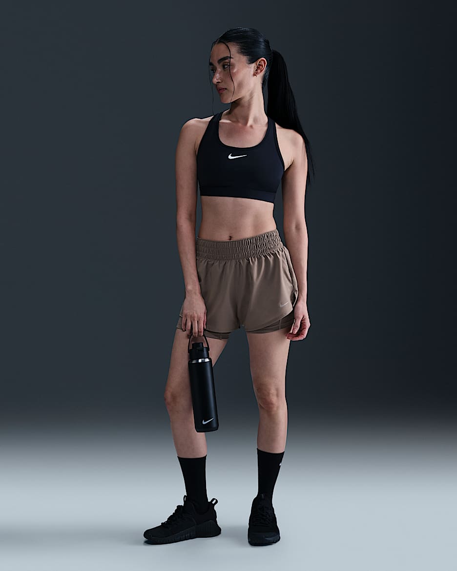 Nike Dri-FIT One 女子速干中腰二合一短裤 - 貂棕