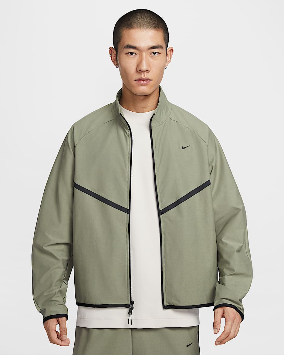 Nike Sportswear Tech Dri-FIT Shori 男子速干运动夹克 - 古银/黑