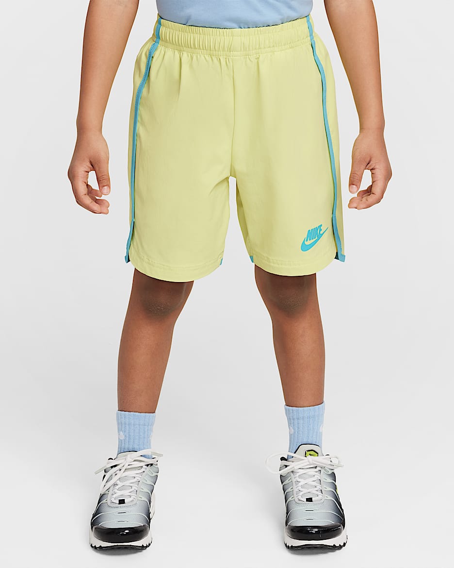 Nike Just Believe 幼童防晒短裤 - 亮石灰色