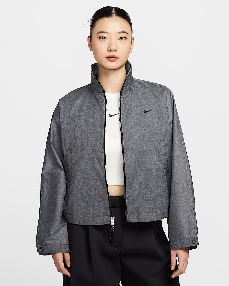 Nike Sportswear 女子 Oversize 风梭织夹克 - 黑/调色/黑