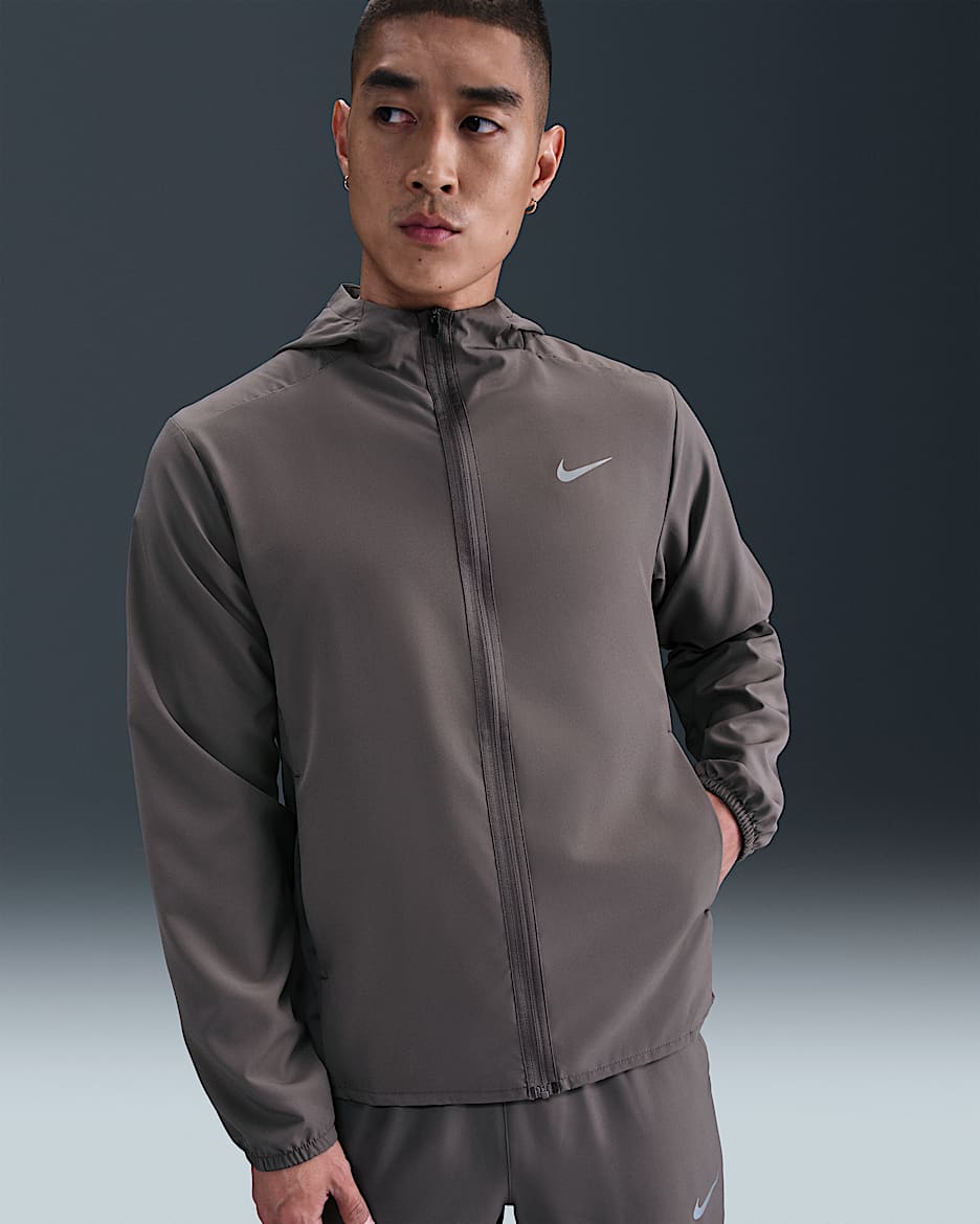 Nike Form Dri-FIT 男子速干连帽百搭夹克 - 洞穴石色