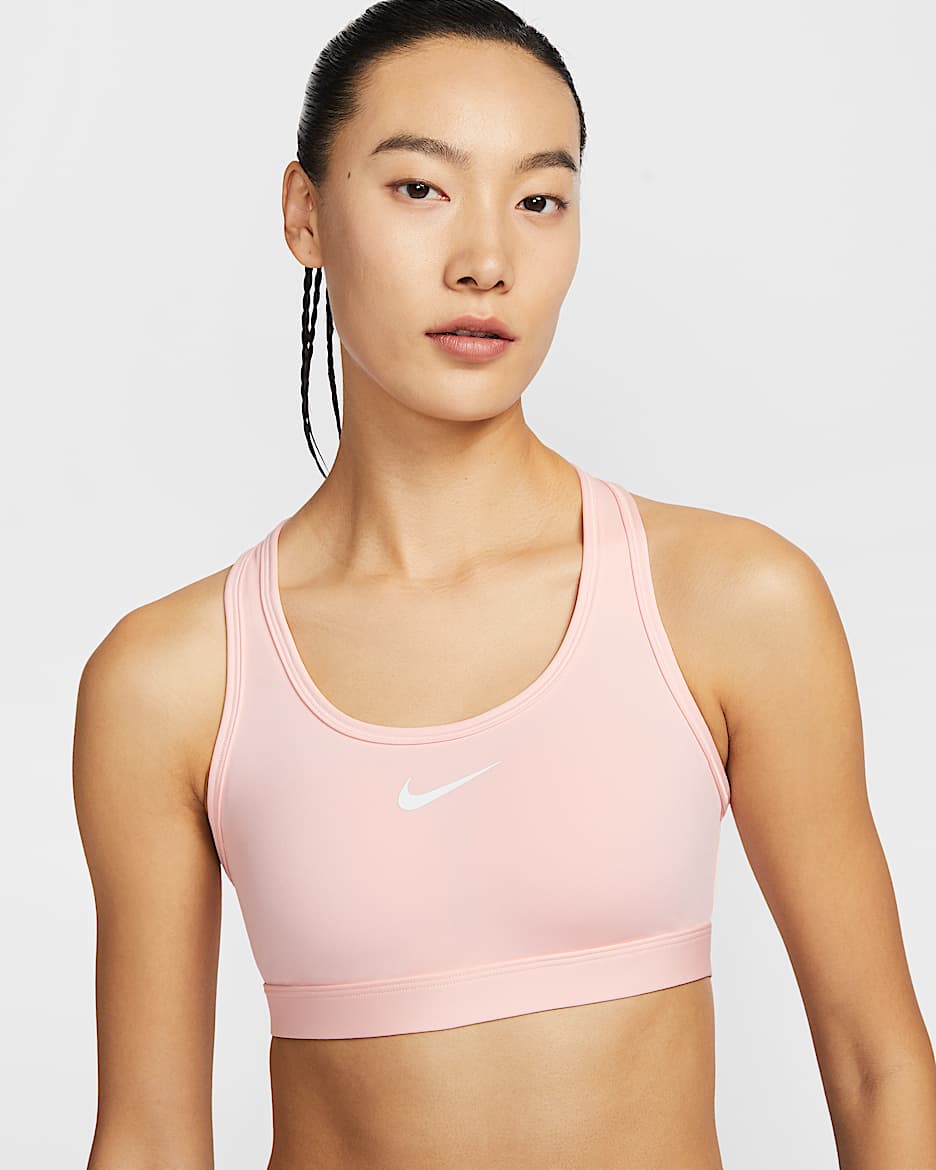 Nike Swoosh 郑钦文同款女子中强度支撑速干衬垫运动内衣 - 大气浅粉/大气浅粉/白色