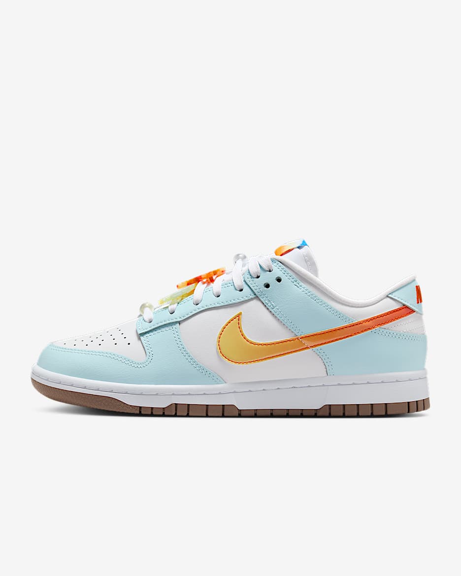 Nike Dunk Low LX 女子运动鞋 - 白色/白色/冰川蓝/多色