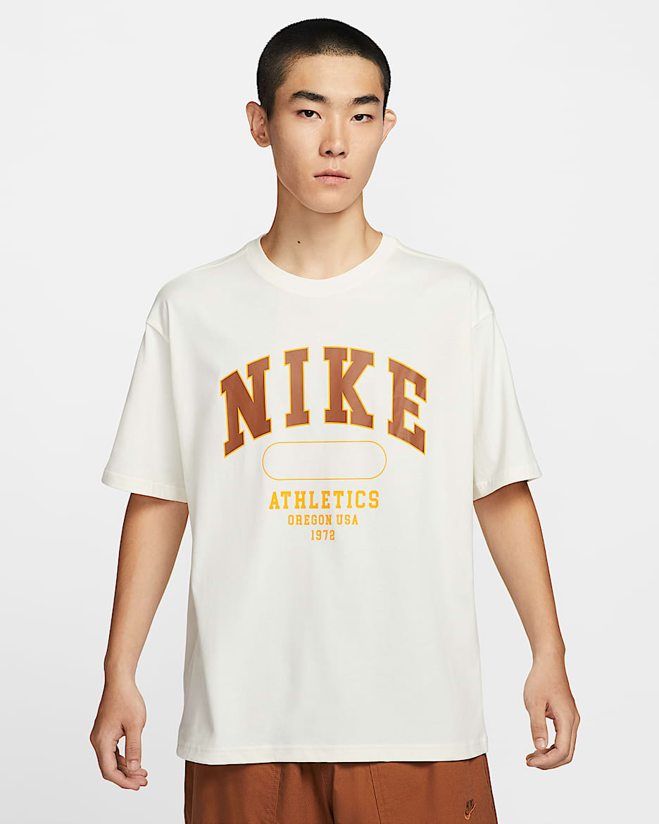 Nike Sportswear 男子T恤 - 帆白