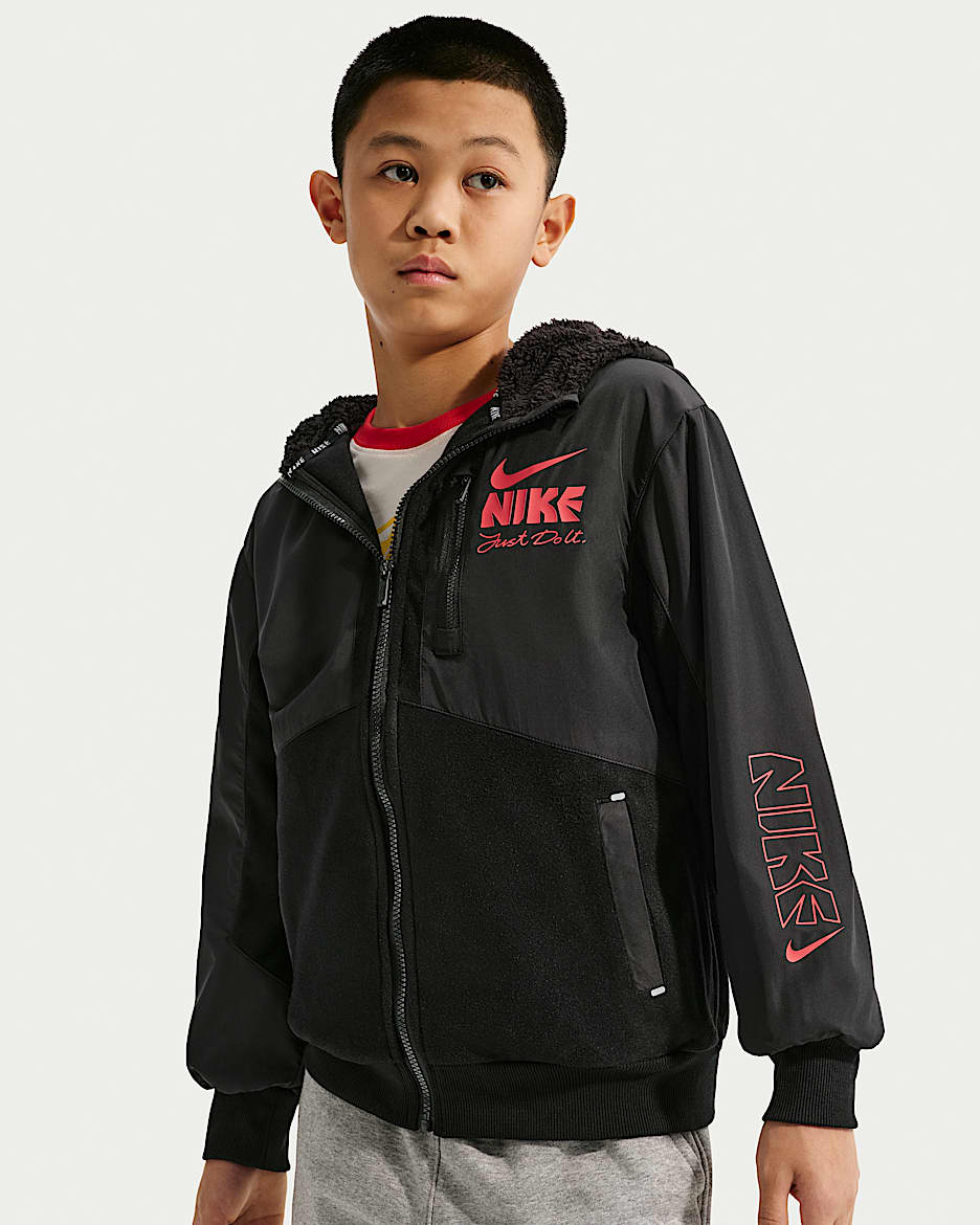 Nike Sportswear 马年限定脱缰系列新年款大童全长拉链开襟加绒夹克 - 黑/红色/红色