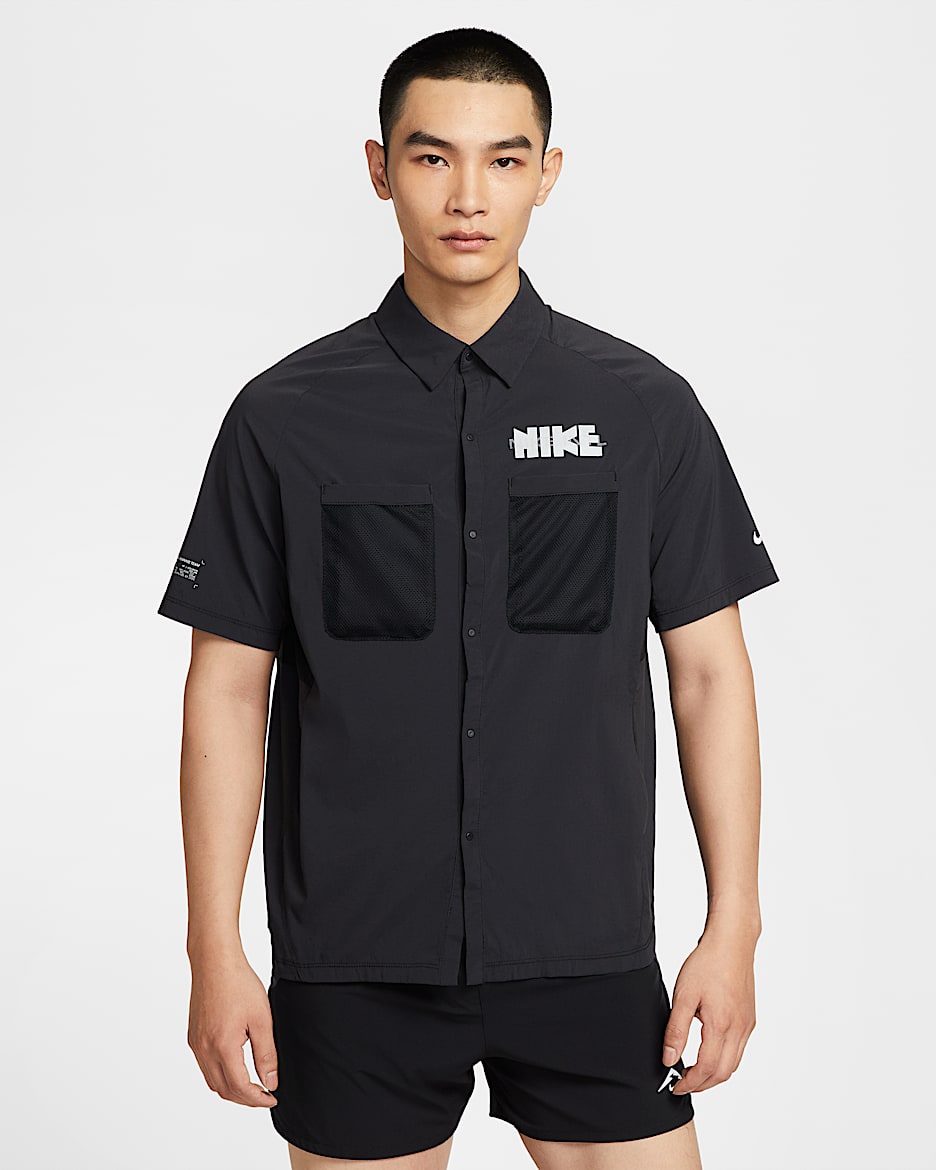 Nike Dri-FIT 男子防晒速干短袖按扣跑步上衣 - 黑
