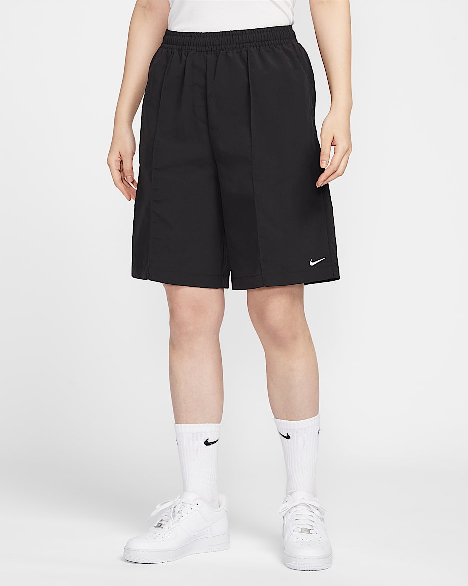 Nike Sportswear Everything Wovens 女子高腰防晒短裤 - 黑/白色
