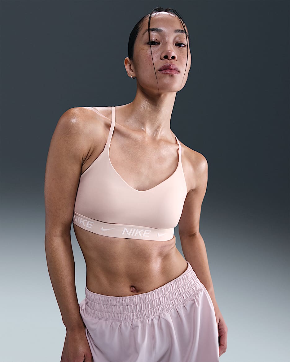 Nike Indy 女子可调节低强度支撑速干衬垫运动内衣 - 砂岩灰粉