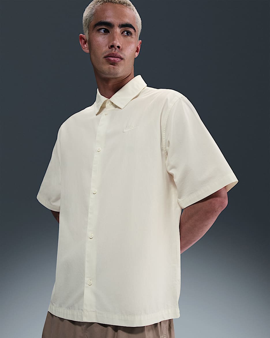 Nike Club 男子短袖纽扣衬衫 - 帆白/帆白