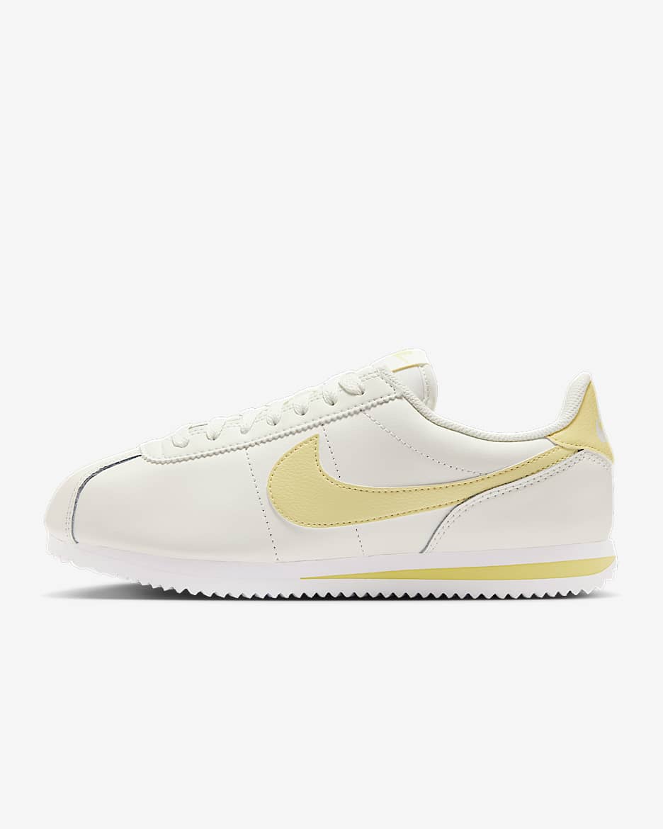 Nike Cortez Leather 女子复古运动鞋 - 帆白/白色/柔黄