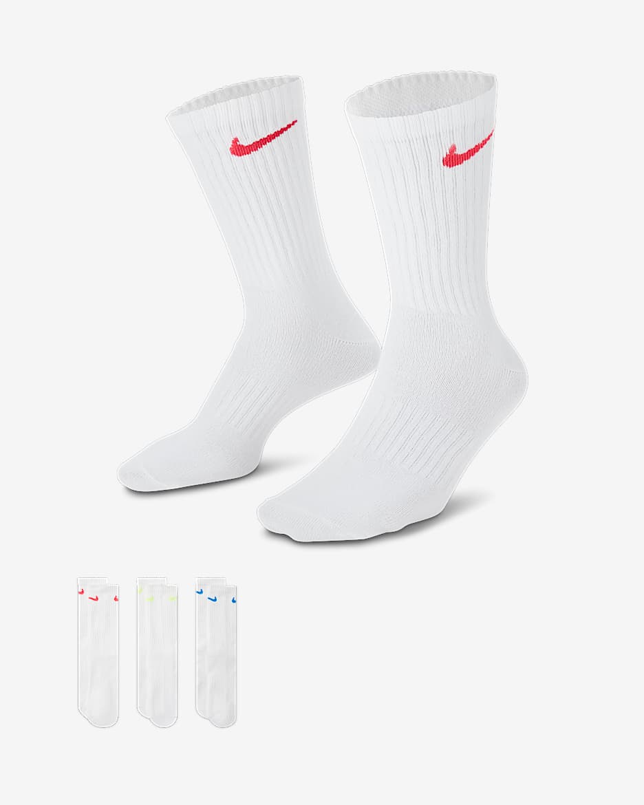 Nike Everyday Lightweight 情人节速干中筒训练袜（3 双） - 多色