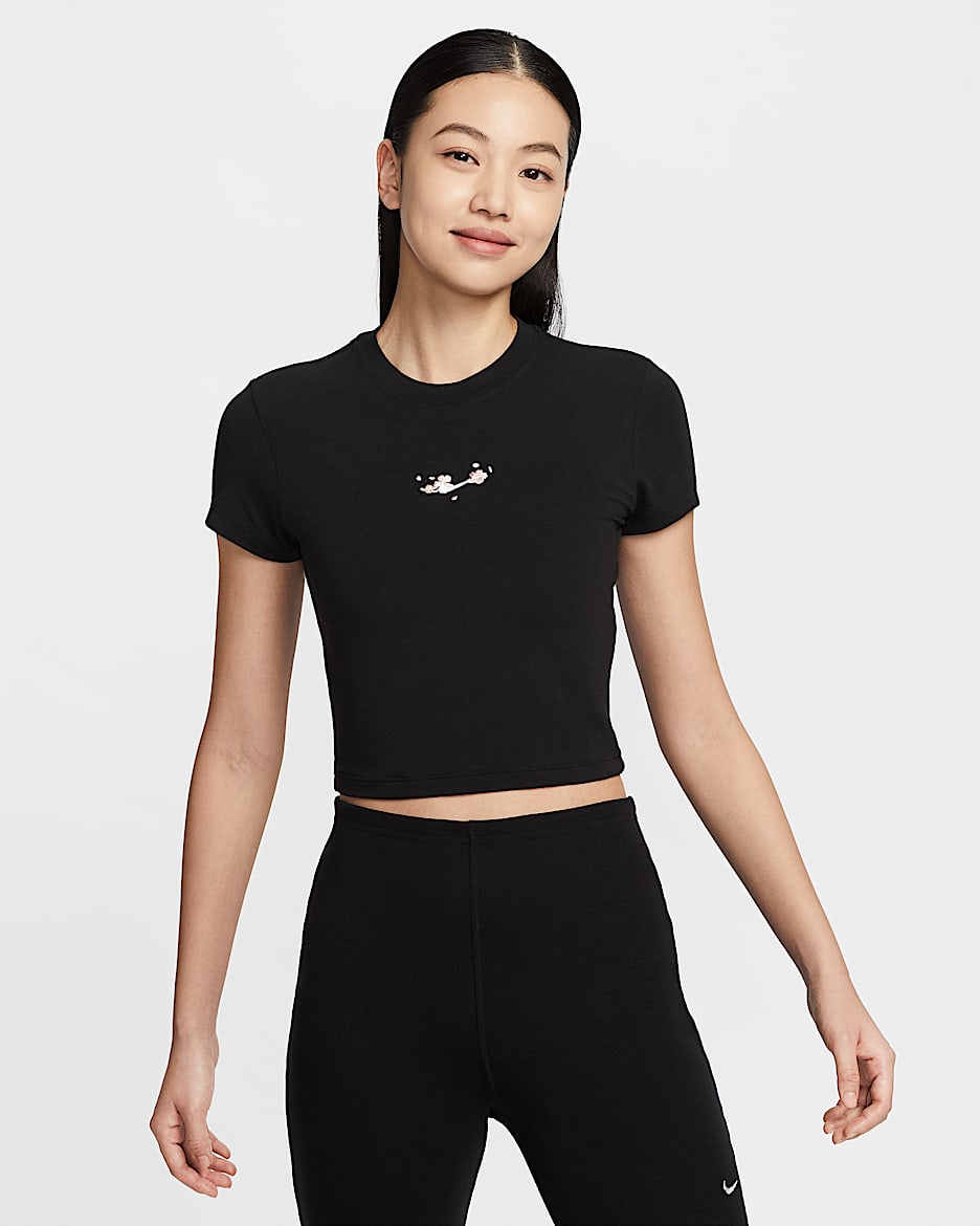 Nike Sportswear Chill Knit 千禧樱花系列女子修身圆领短款T恤 - 黑
