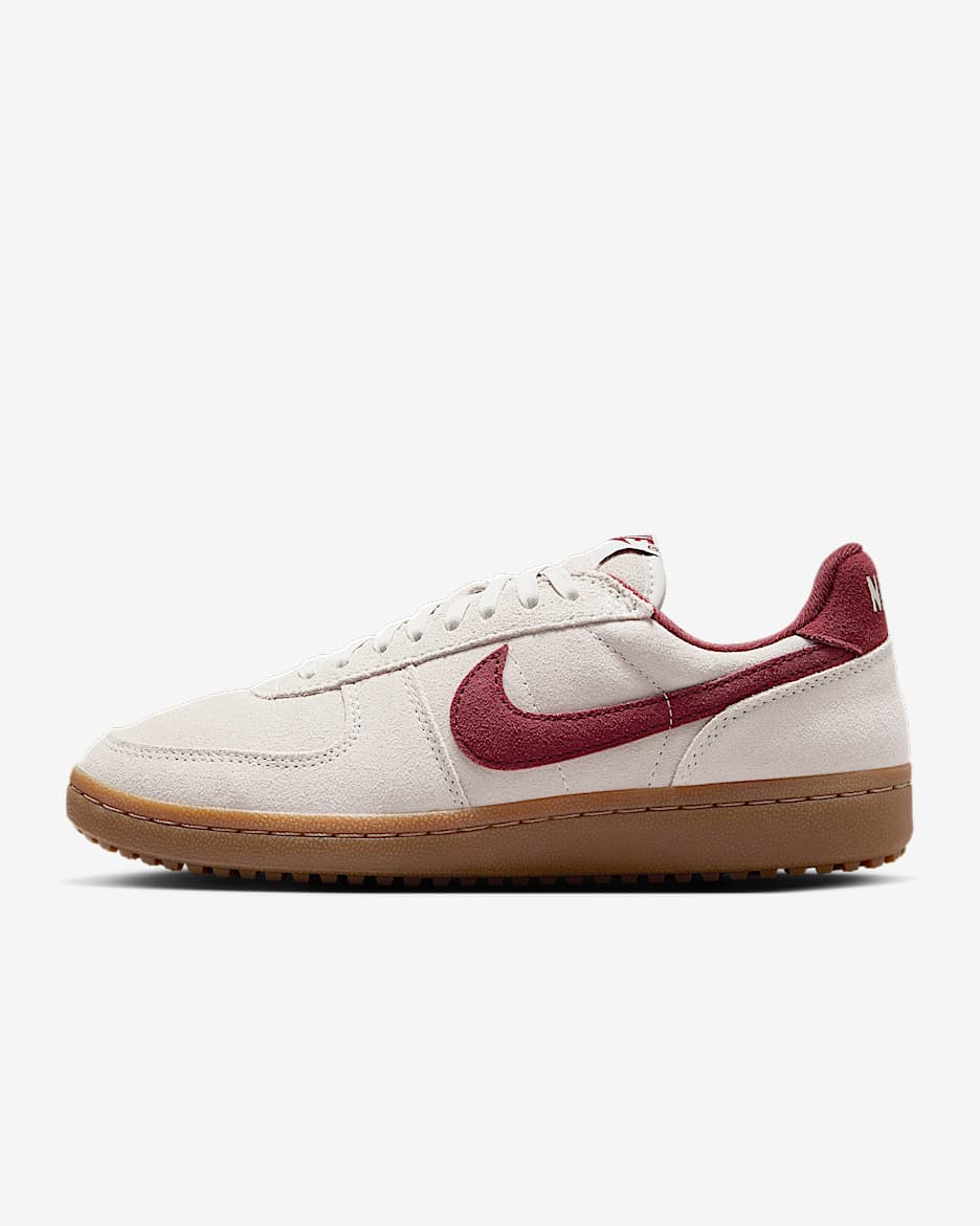Nike Field General Suede 女子薄底运动鞋 - 浅骨色/橡皮暗褐/暗队红