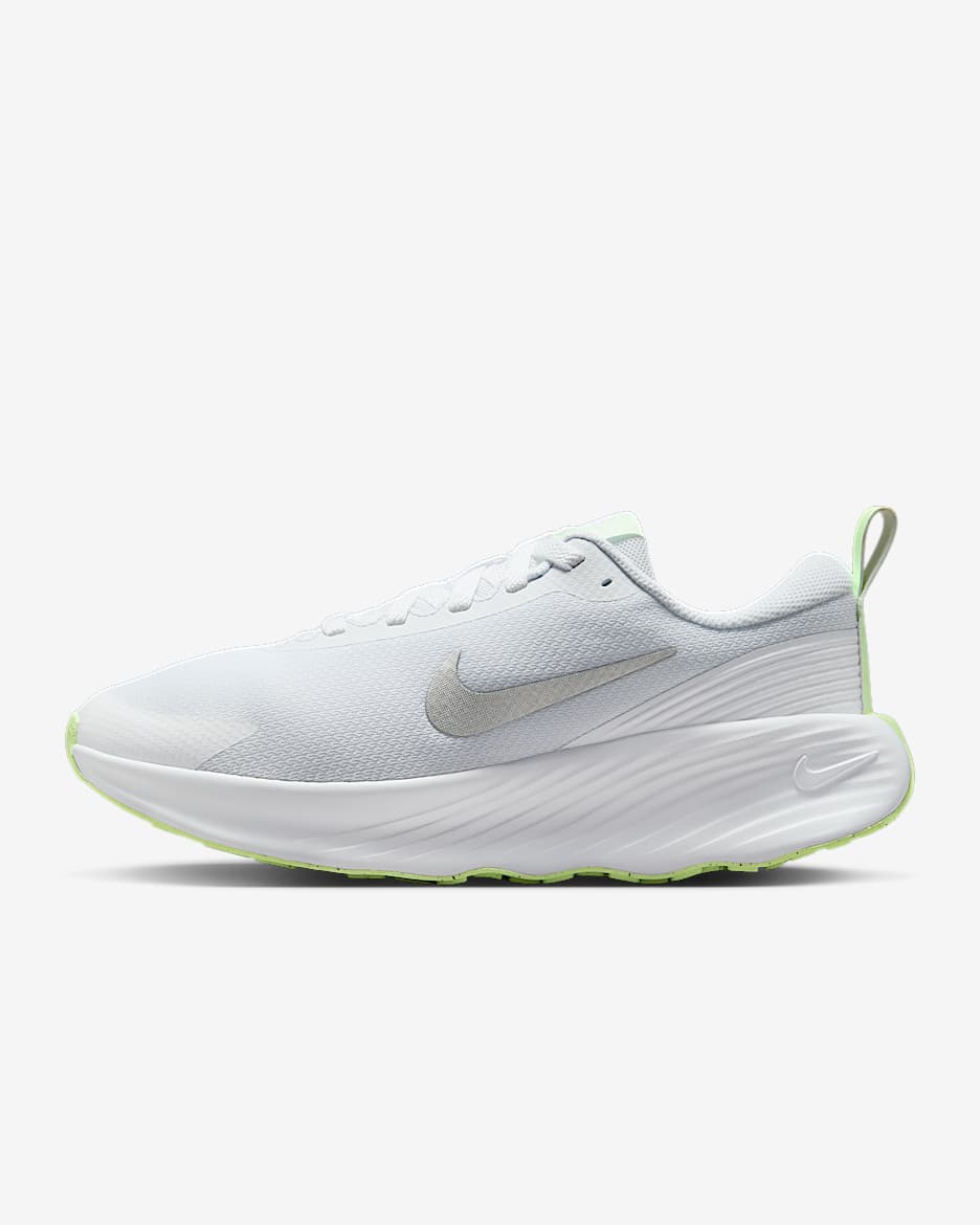 Nike Promina 女子步行运动鞋走路鞋 - 白色/微黄绿/金属银