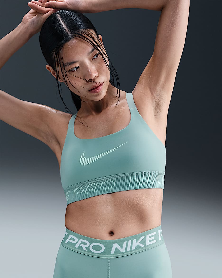 Nike Pro 女子速干低强度支撑衬垫训练运动内衣 - 大炮灰/泡沫薄荷绿/白色