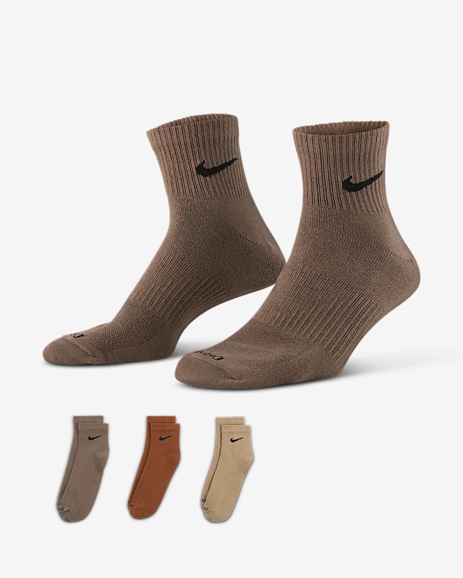 Nike Everyday Plus Lightweight 速干训练短袜（3 双） - 多色