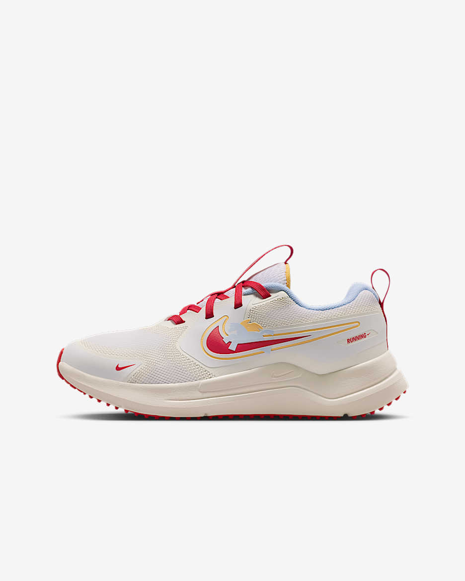 Nike Cosmic Runner 马年限定脱缰系列新年款耐克宇宙一号大童跑步鞋 - 白色/帆白/典雅托帕石色/大学红