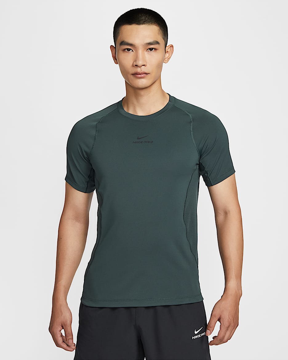 Nike Pro Training Dri-FIT 男子速干短袖训练上衣 - 海藻绿/黑