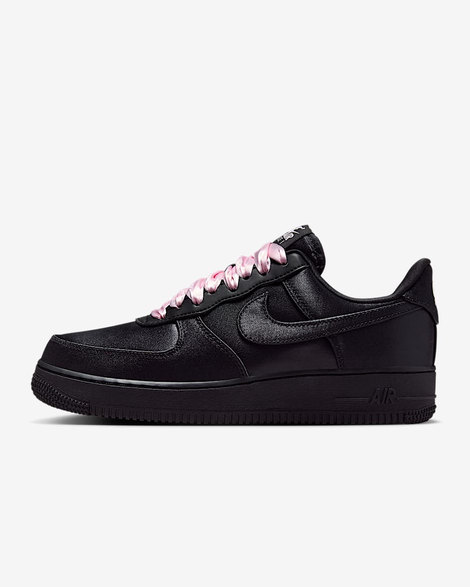 Nike Air Force 1 ’07 LV8 女子空军一号运动鞋 - 黑/冰粉/黑
