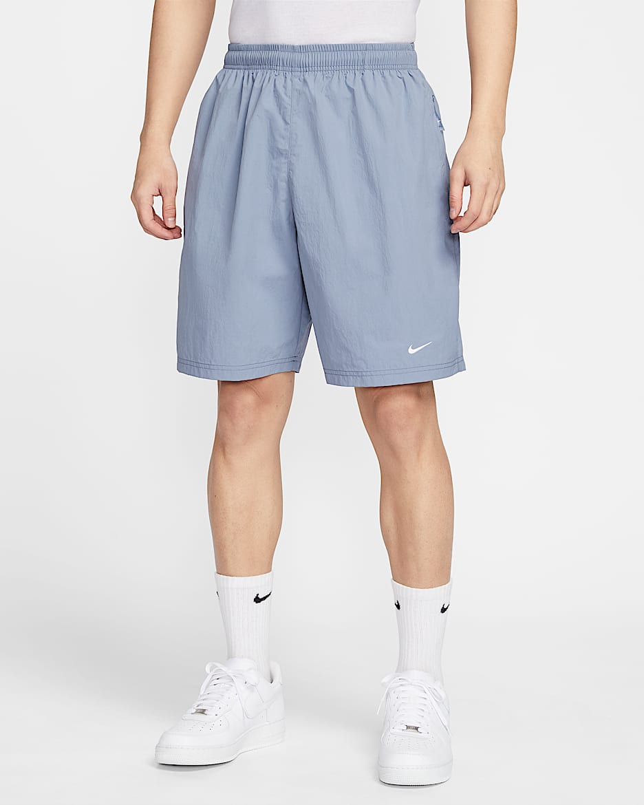Nike Solo Swoosh 男子梭织短裤 - 灰石板蓝