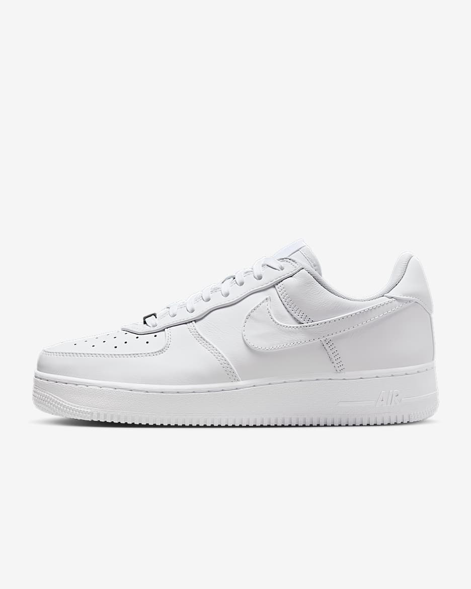 Nike Air Force 1 Low Retro Premium 男子空军一号运动鞋 - 白色/黑/白色