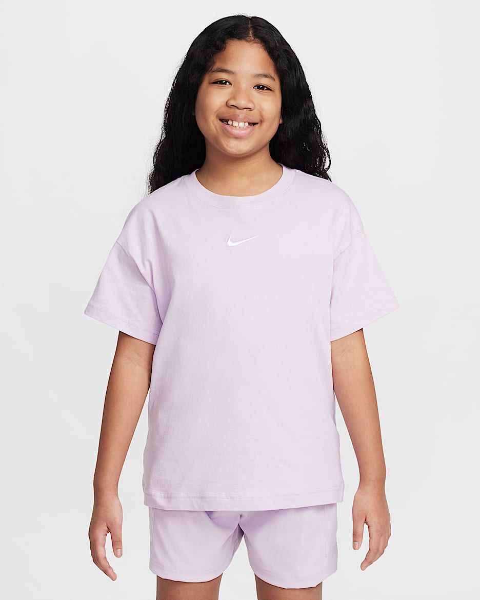 Nike Sportswear Essential 大童（女孩）T恤 - 粉紫