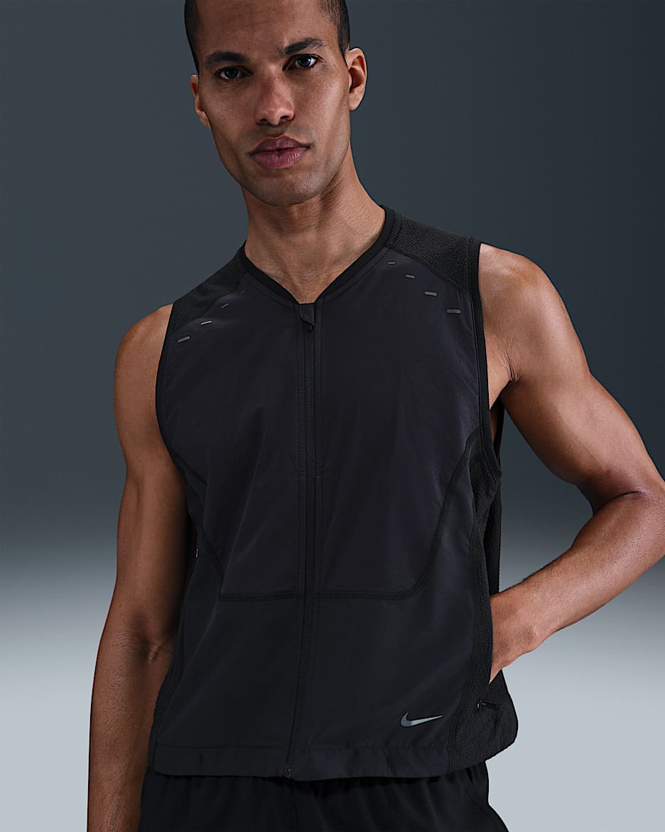 Nike Run Dri-FIT ADV 男子速干跑步机能风马甲 - 黑