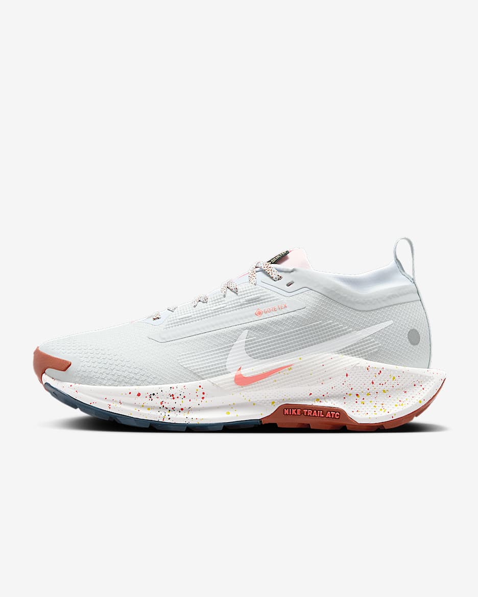 Nike Pegasus Trail 5 GORE-TEX 耐克飞马女子防水越野跑步鞋 - 白金色/足球灰/泡沫粉/白色
