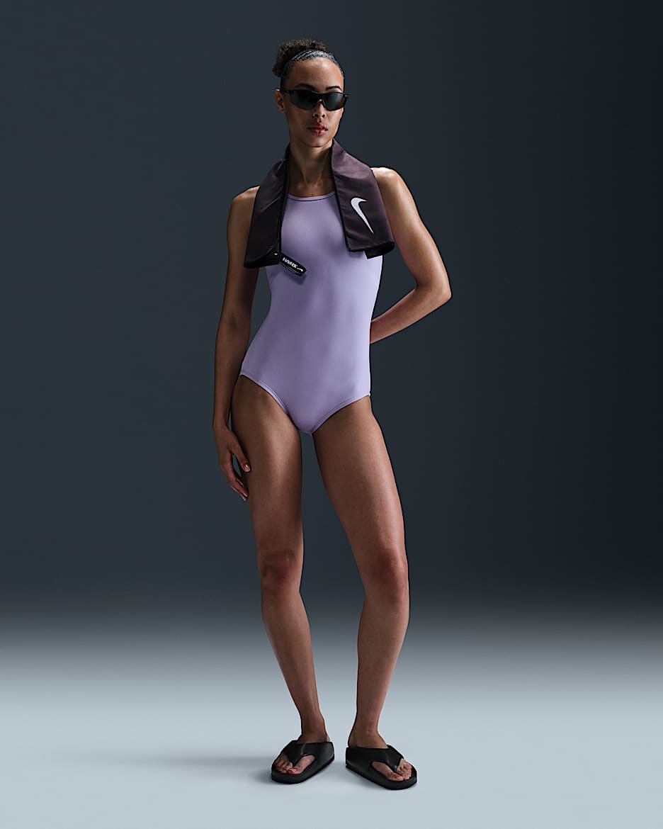 Nike Swim HydraStrong 女子 U 型背低衩连体泳衣 - 绣球花紫/白色